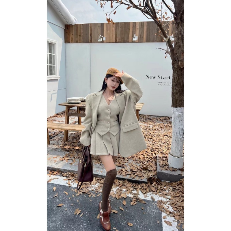 Shpmishal: Элитный осенний мод – обзор и цена Winter Clothing Line