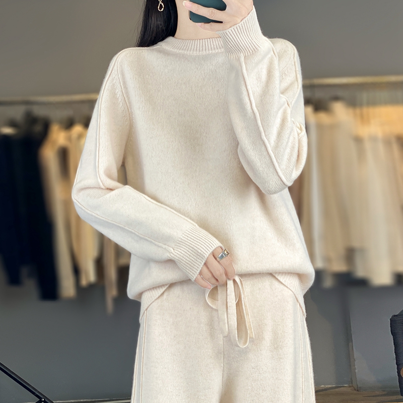 Женский комплект из 2 предмето – обзор и цена Winter Clothing Line